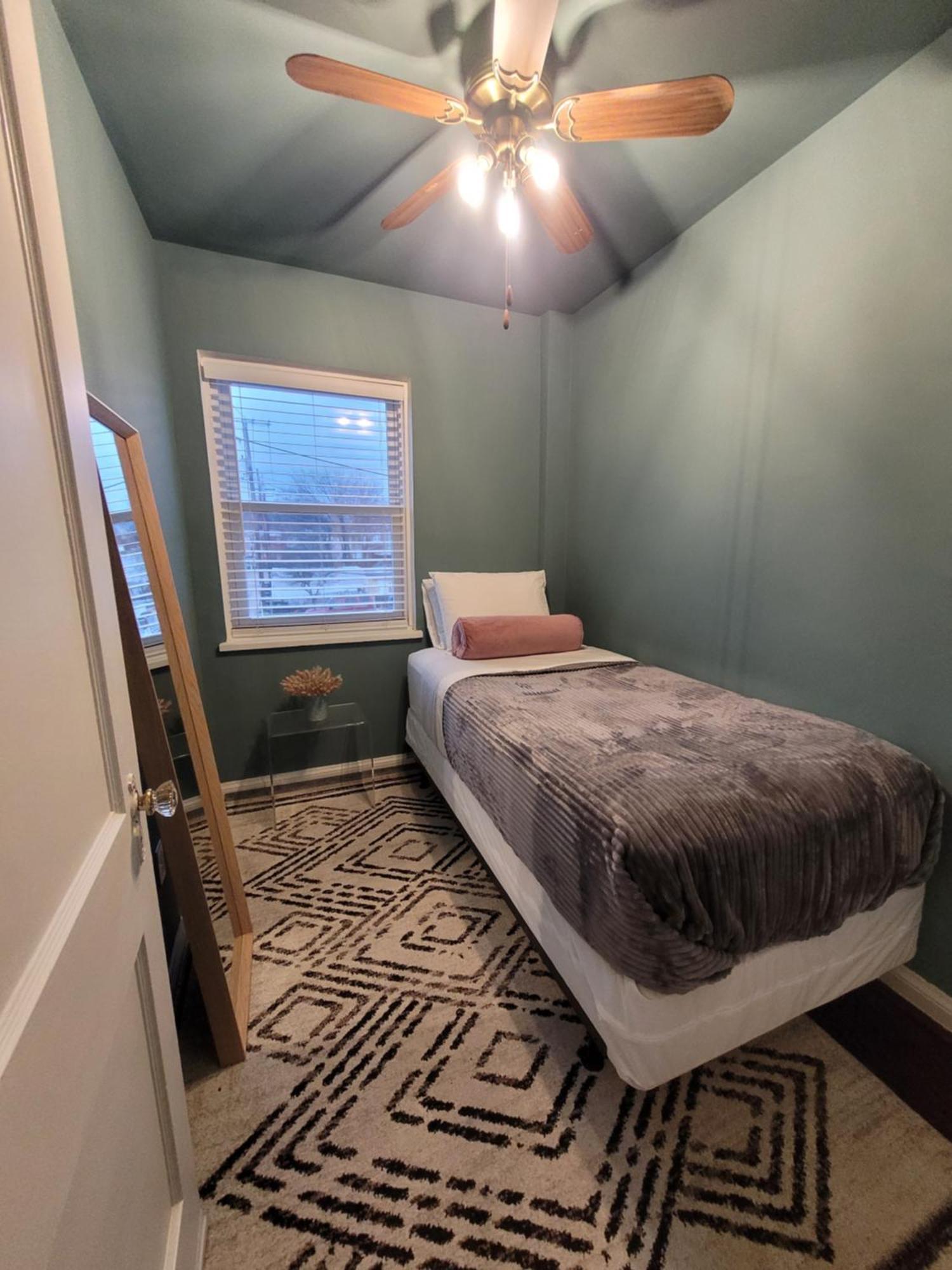Capitol Hill Adj Home With Parking And Easy Access To Downtown Waszyngton Zewnętrze zdjęcie